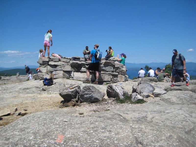MtMajor (10).JPG - The top was very crowded.
